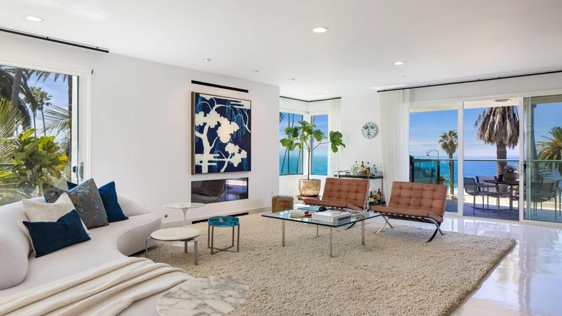 Desirable Three Bedrooms Luxury Penthouse Los Ángeles